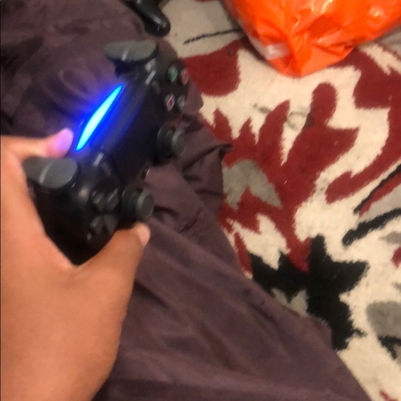 PS4 controller - Picture 1 of 1
